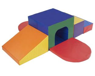 753